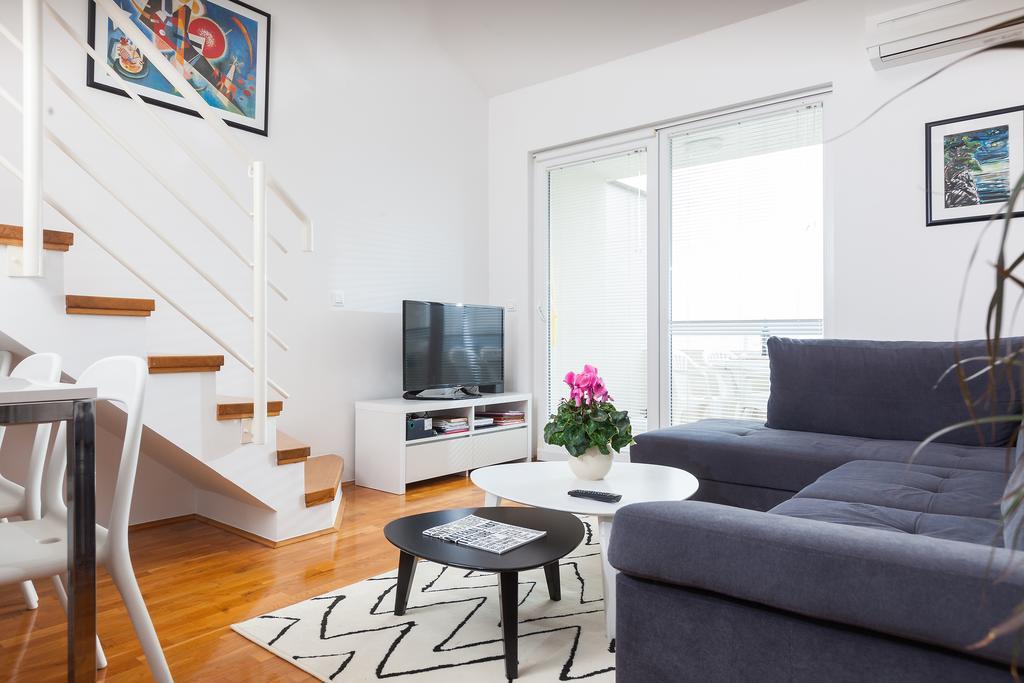 New Gallery Apartment With Beautiful View 巴什卡沃达 外观 照片